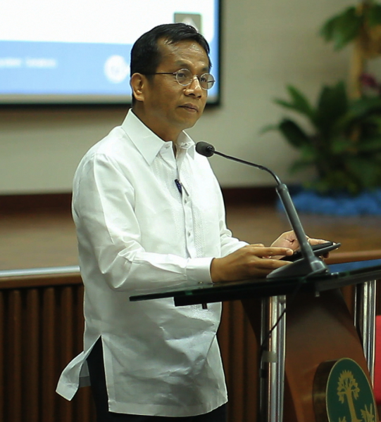 Philippine Secretary of Socio-Economic Planning Arsenio Balisacan