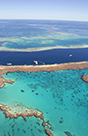 View of the Great Barrier Reef in Queensland, Australia. - Photo: Shutterstock